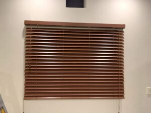 Wood-Tone Venetian Blinds - Window Shade