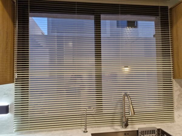 042-1.jpg Bronze Venetian Blinds - Kitchen Window Shade